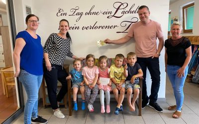 500 Euro-Spende für Hutthurmer Kindergarten